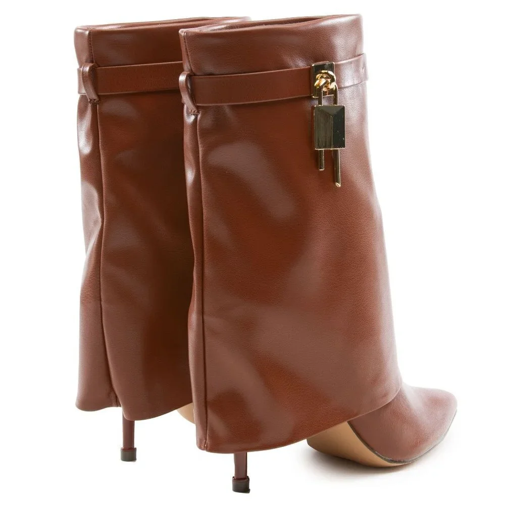 LILIANA SHOES SKIRTING  OVER  THE IDEA HEEL BOOT – Brown ( BRAND  NEW !!! )